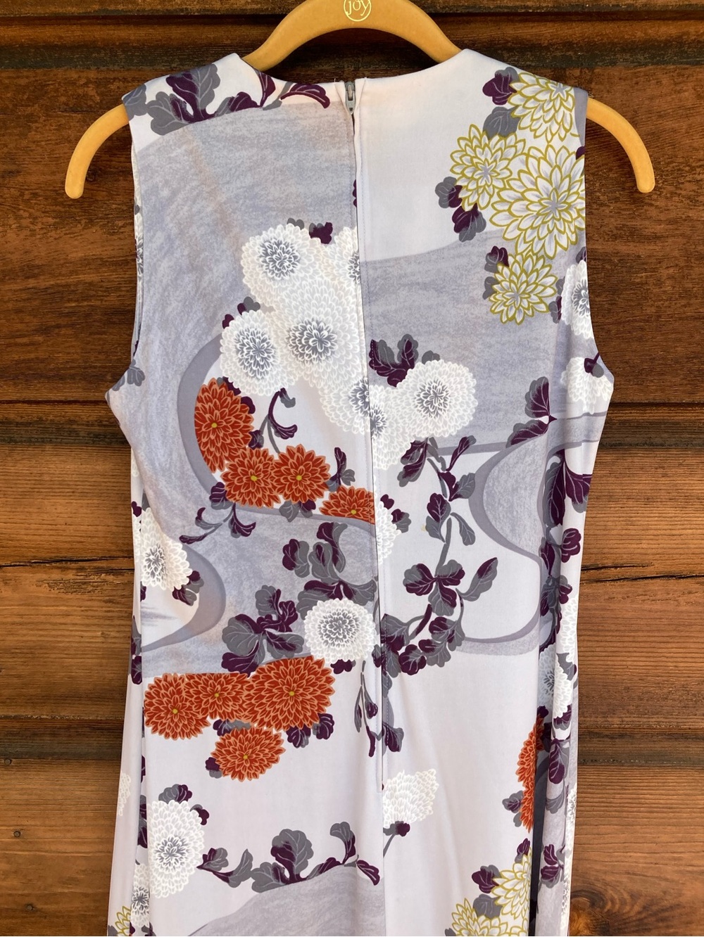 Retro Sleeveless Floral Maxi Dress - Picture 6 of 15